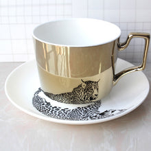Load image into Gallery viewer, Creative Reflection cup Nordic cartoon Panda anamorphic cup tiger The Mirror Collection mug