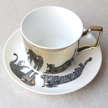 Load image into Gallery viewer, Creative Reflection cup Nordic cartoon Panda anamorphic cup tiger The Mirror Collection mug